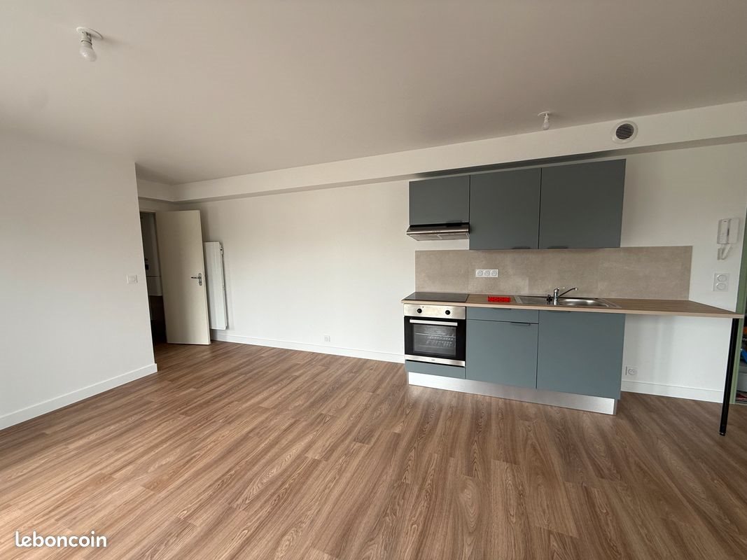 Appartement à louer, 48m², Plouay