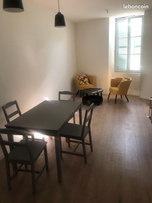 Appartement à louer, 47m², Dole
