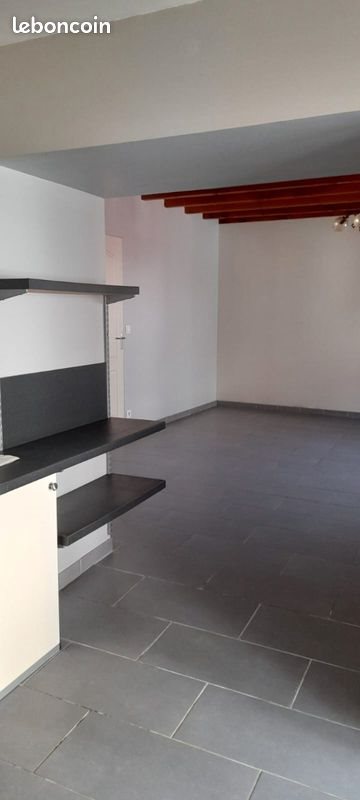 Maison à vendre, 120m², Châteauneuf-la-Forêt