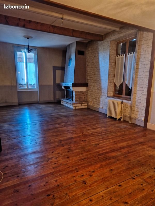 Maison à vendre, 150m², Vallon-en-Sully