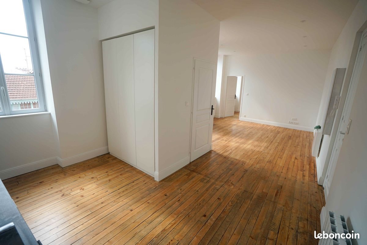Appartement à louer, 51m², Pau