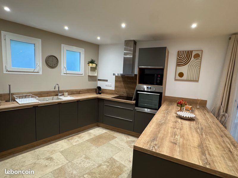 Appartement à louer, 50m², Ajaccio