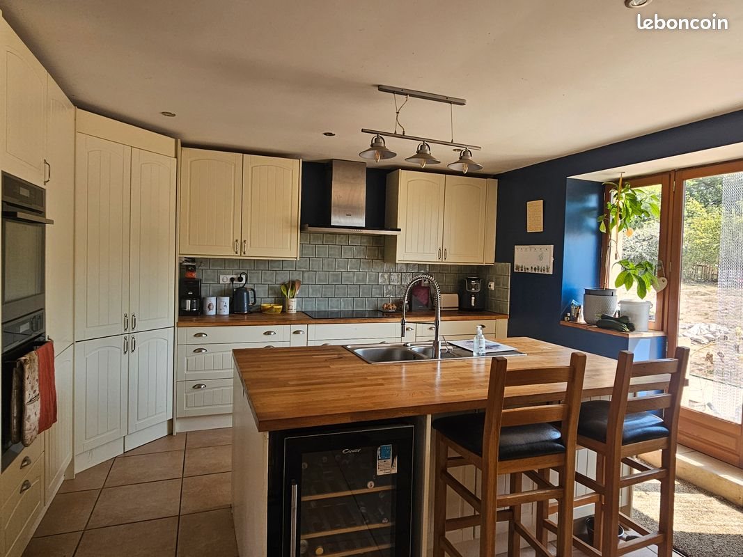 Maison à vendre, 200m², Brillac