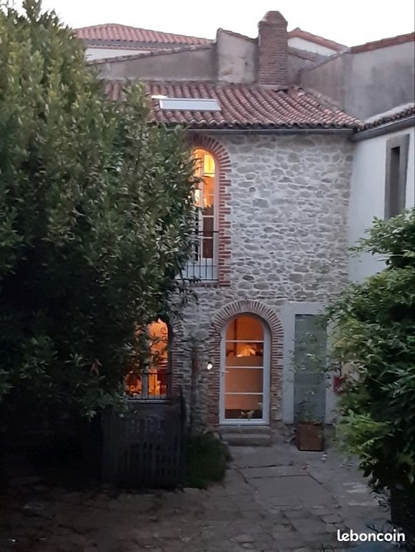 Maison à louer, 76m², Clisson