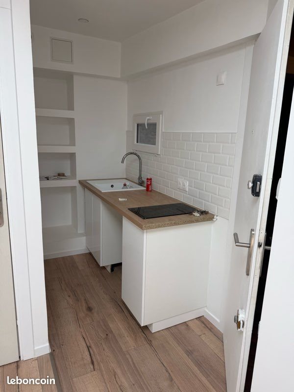 Appartement à louer, 17m², Pau