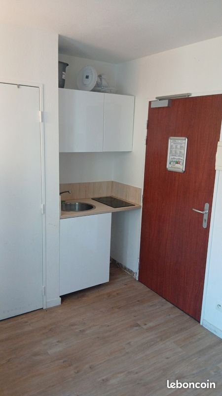 Appartement à louer, 15m², Saint-Maur-des-Fossés
