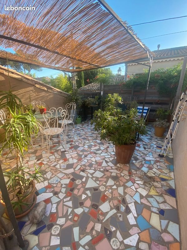 Maison à vendre, 80m², Nîmes
