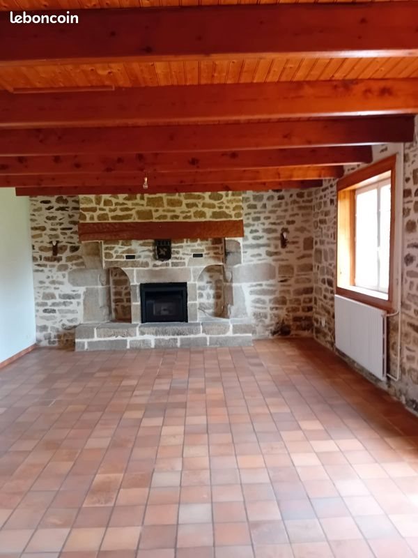 Maison à louer, 112m², Plonévez-Porzay