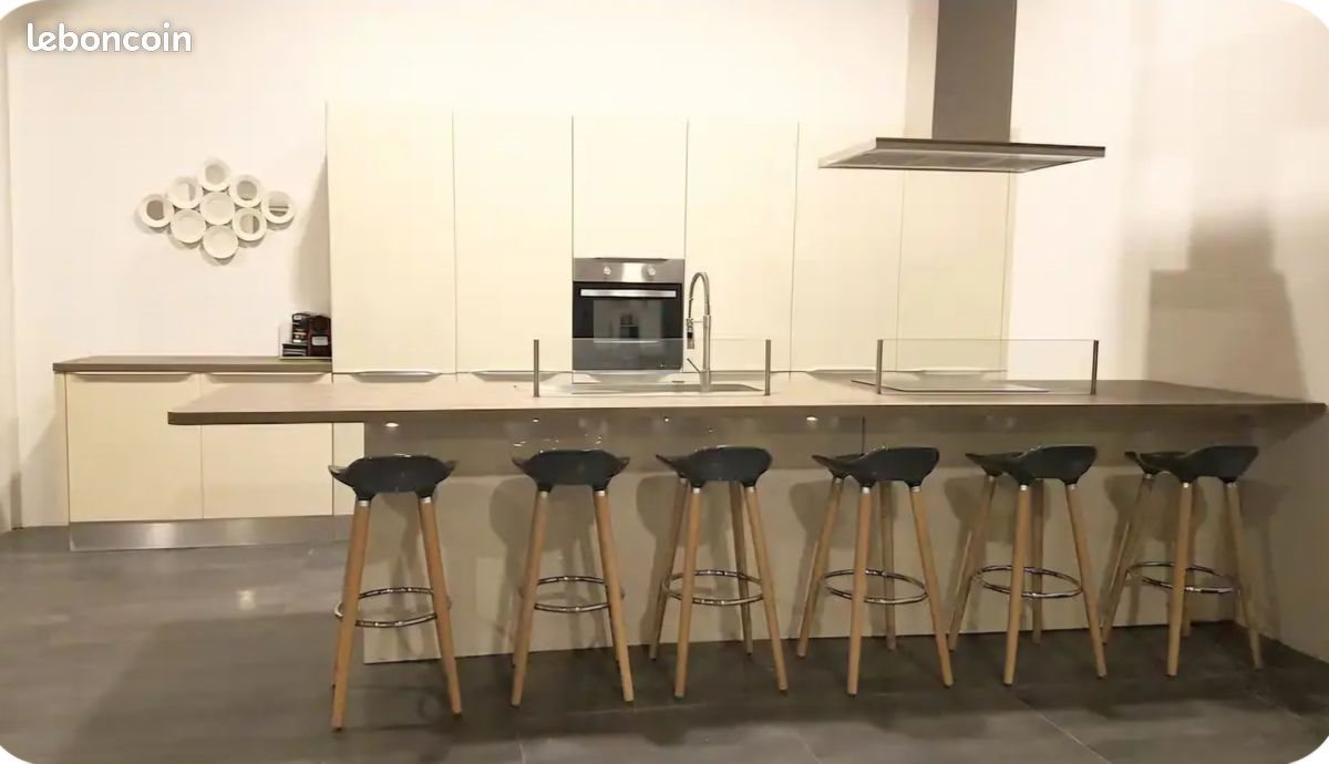 Maison à vendre, 210m², Linas