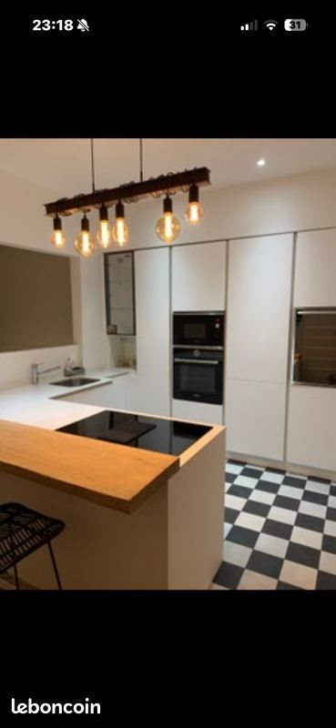 Appartement à louer, 90m², Bastia