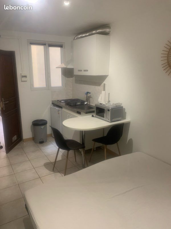 Appartement à louer, 15m², Pézenas