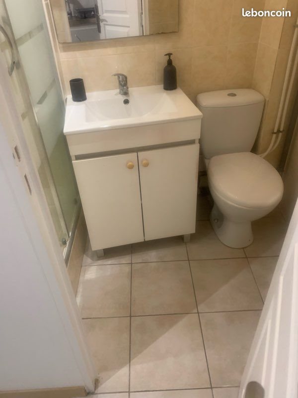 Appartement à louer, 15m², Pézenas