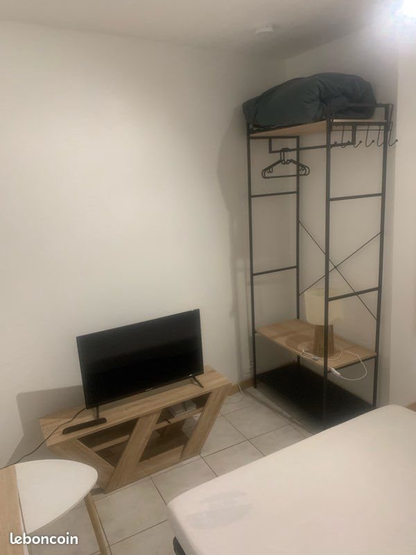 Appartement à louer, 15m², Pézenas