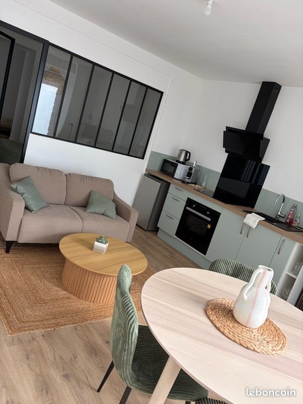 Appartement à louer, 50m², Plomodiern