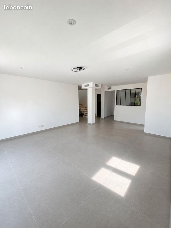 Maison à vendre, 118m², Saint-Laurent-d'Arce