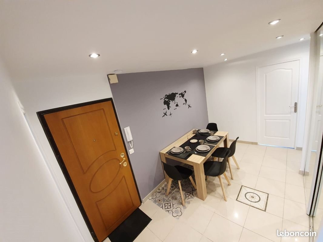 Appartement à louer, 77m², Massy