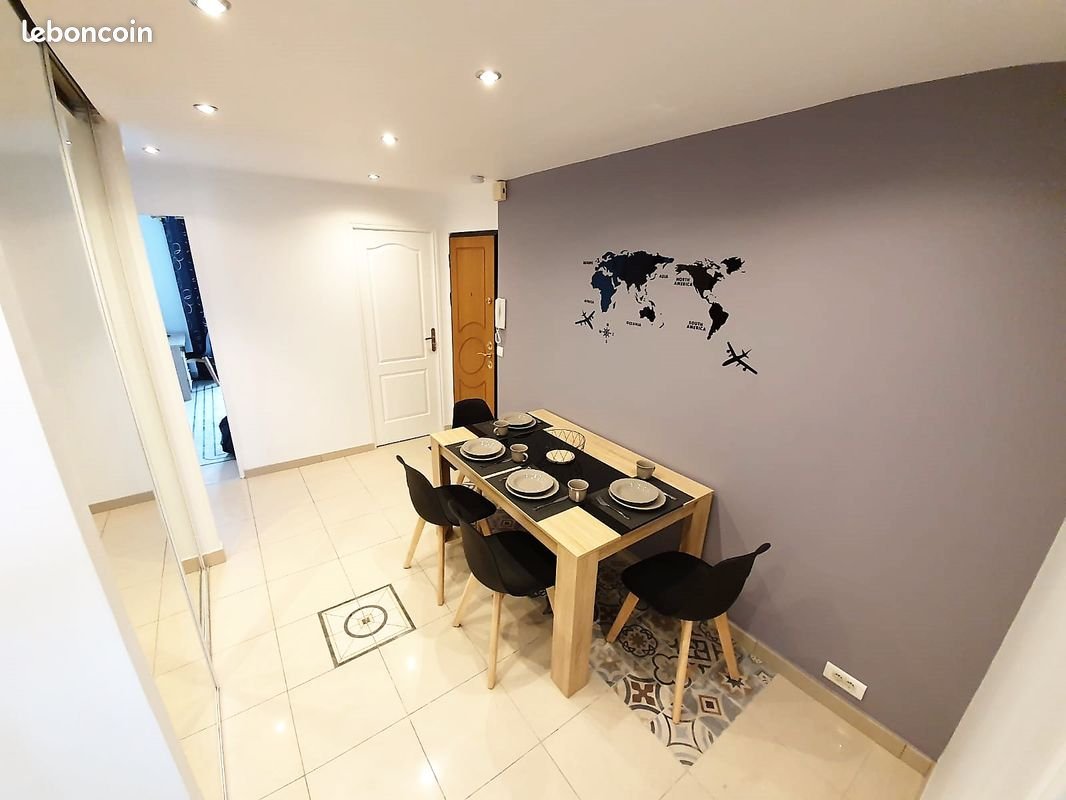 Appartement à louer, 77m², Massy
