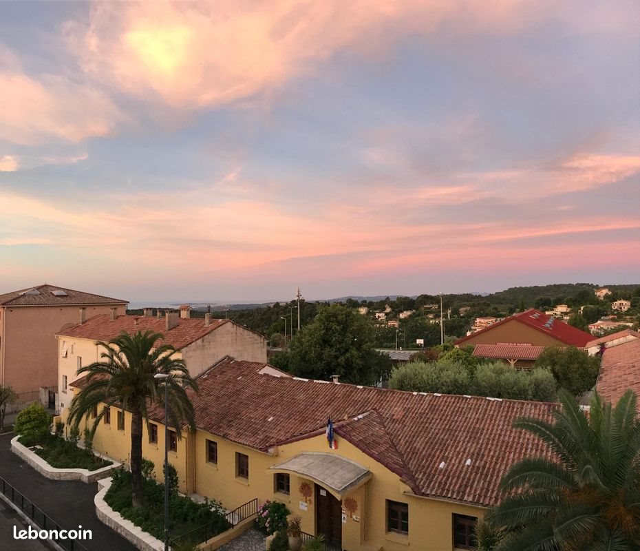 Appartement à louer, 50m², Vence