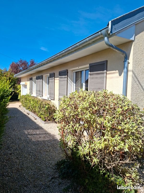 Maison à louer, 110m², Rolampont