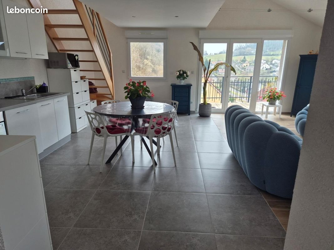 Appartement à louer, 120m², Morre
