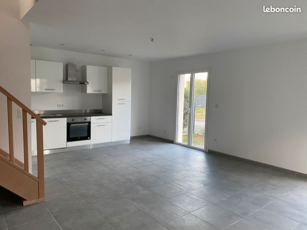 Maison à louer, 85m², Vayres