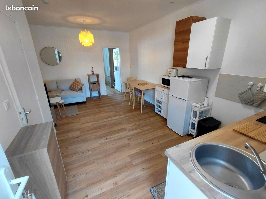 Appartement à louer, 33m², Nîmes