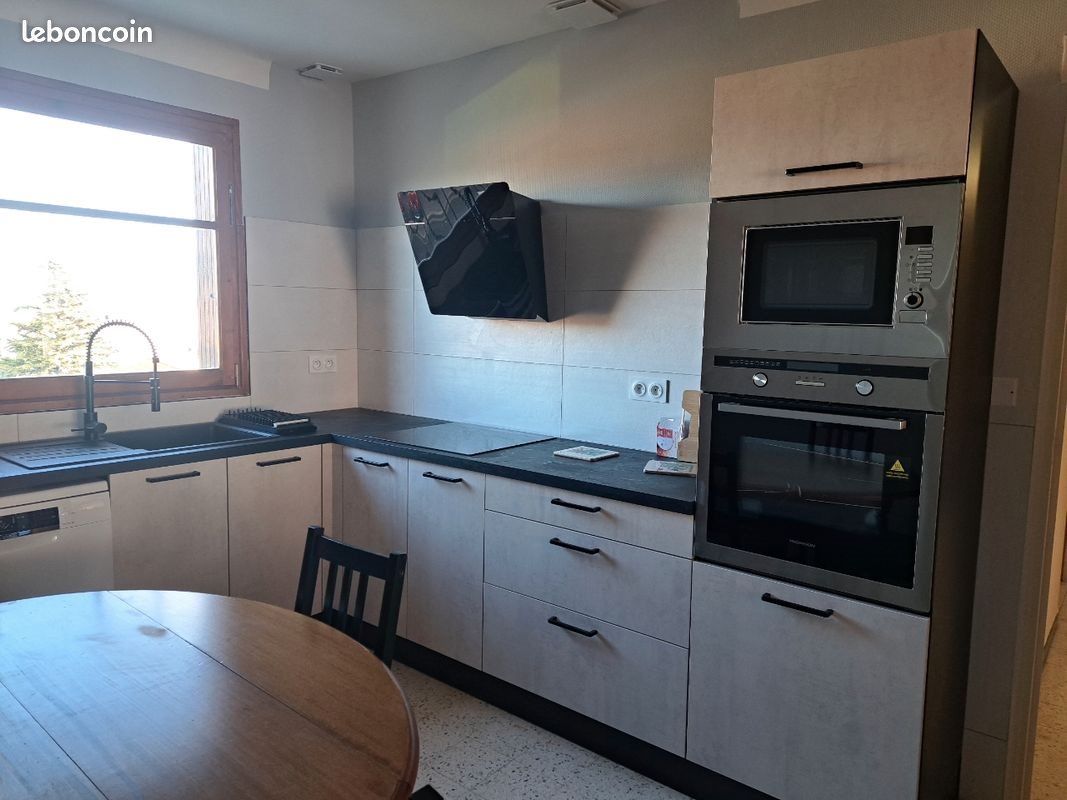 Appartement à louer, 85m², Thuir