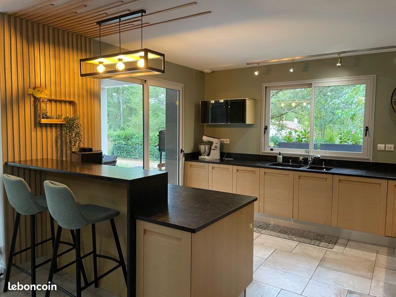 Maison à vendre, 227m², Bonnac-la-Côte
