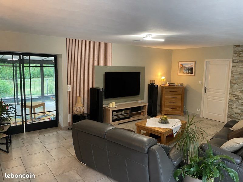 Maison à vendre, 227m², Bonnac-la-Côte