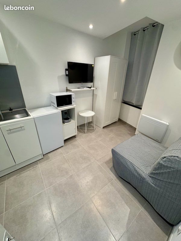 Appartement à louer, 16m², Istres