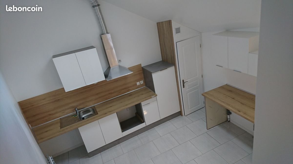 Appartement à louer, 53m², Vinneuf