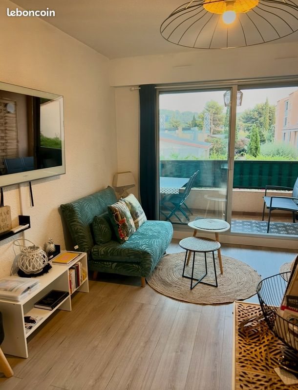 Appartement à louer, 26m², Sanary-sur-Mer