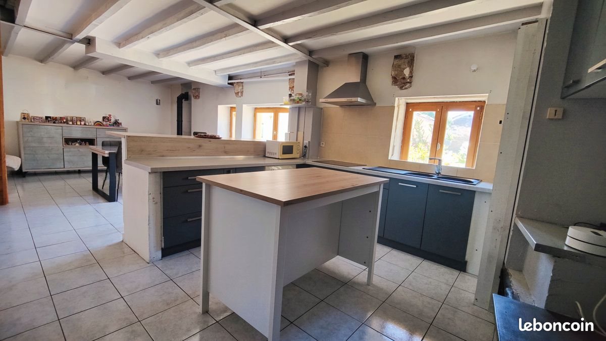 Maison à louer, 115m², Pont-de-Vaux