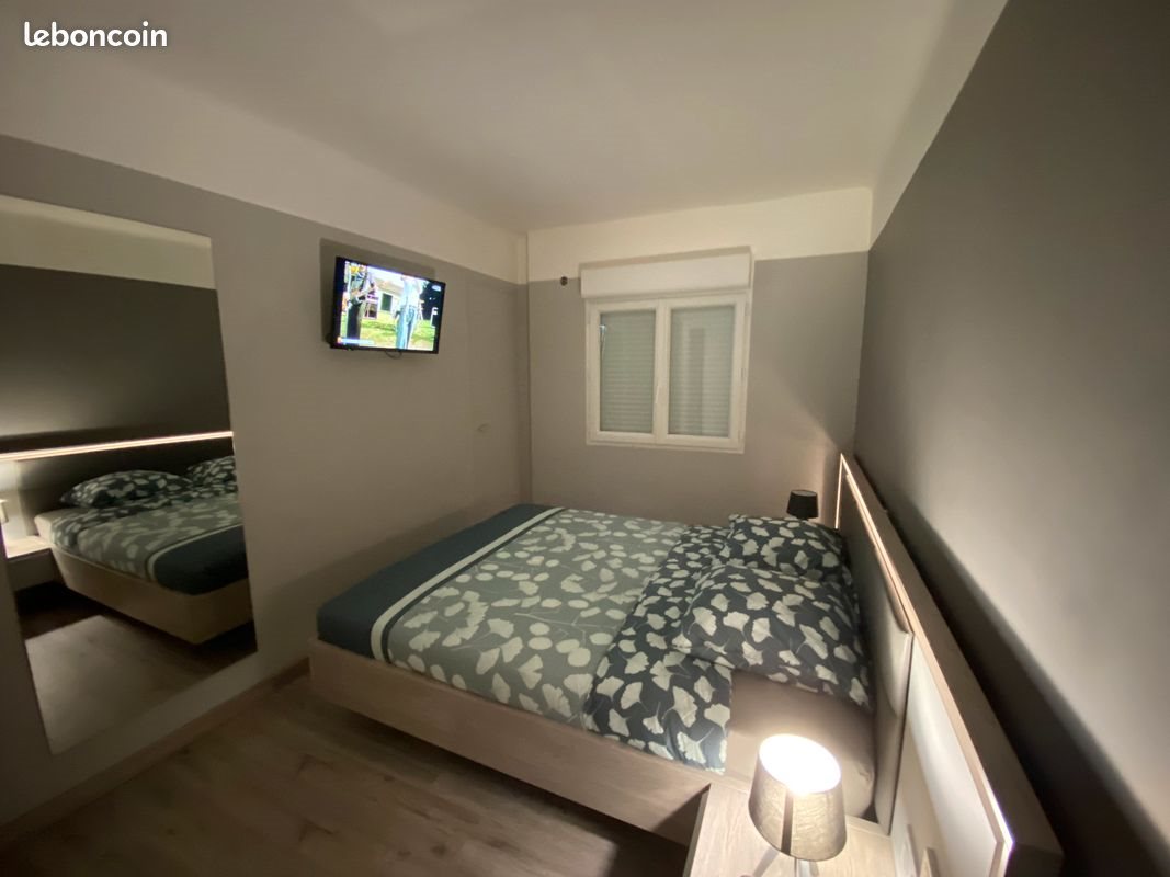 Appartement à louer, 70m², Nîmes