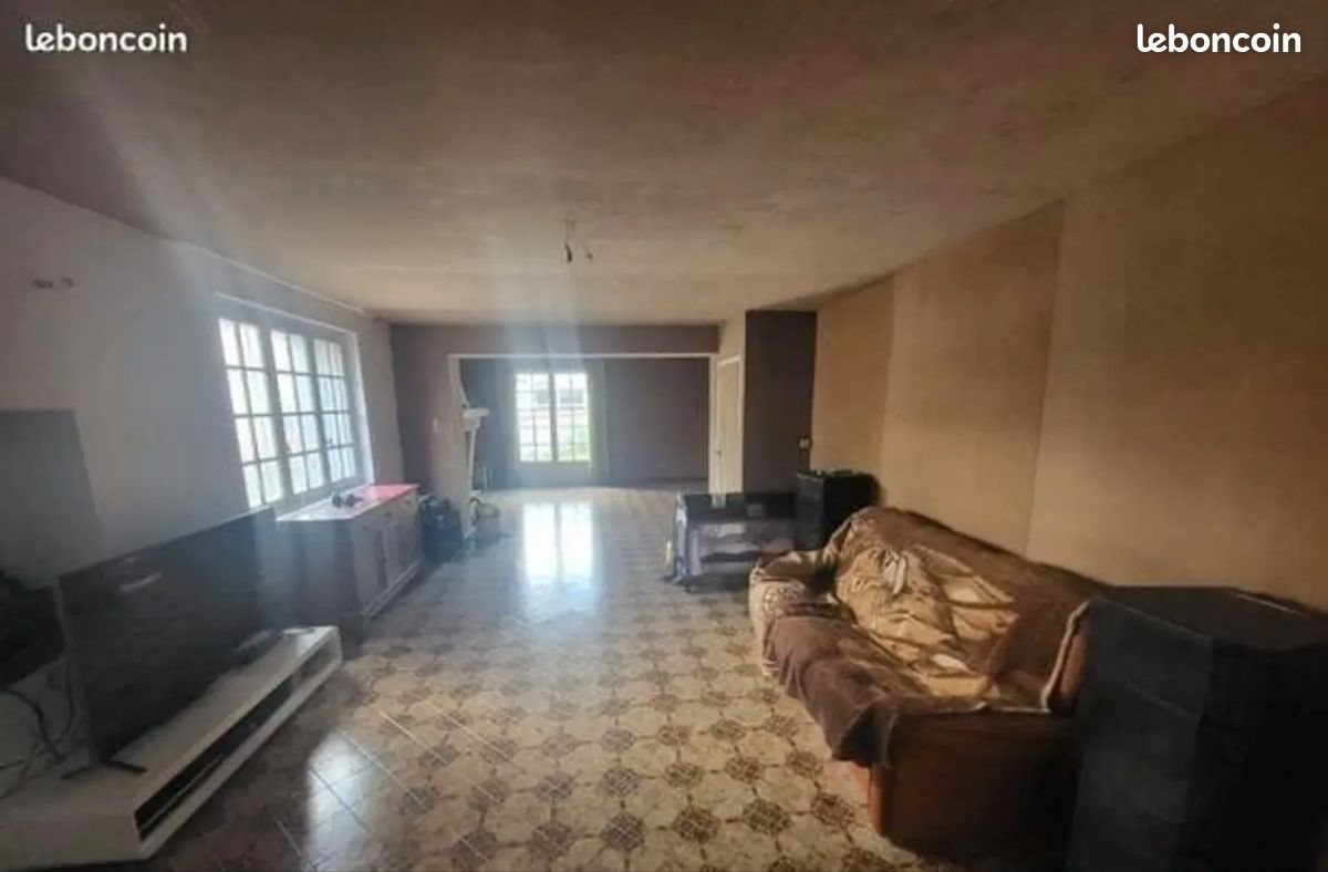 Maison à vendre, 200m², Yèvre-la-Ville