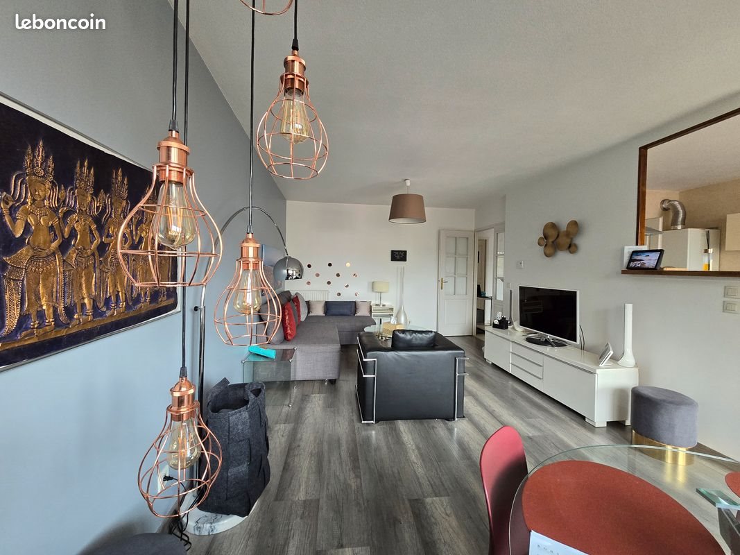 Appartement à louer, 80m², Annemasse