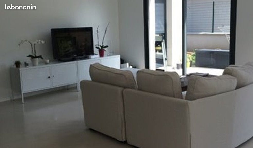 Maison à louer, 18m², Bron