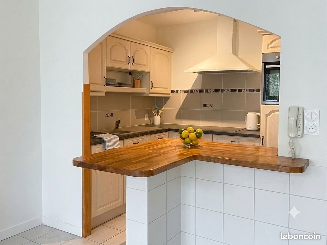 Appartement à louer, 42m², Cassis