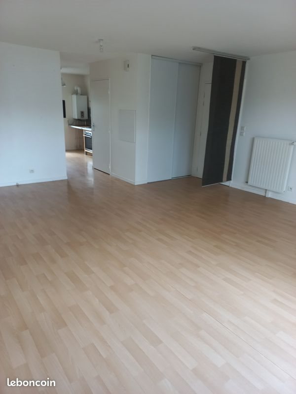 Appartement à louer, 81m², La Chapelle-des-Fougeretz