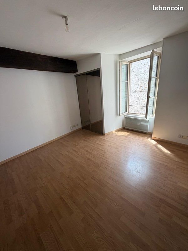 Appartement à louer, 40m², Etampes