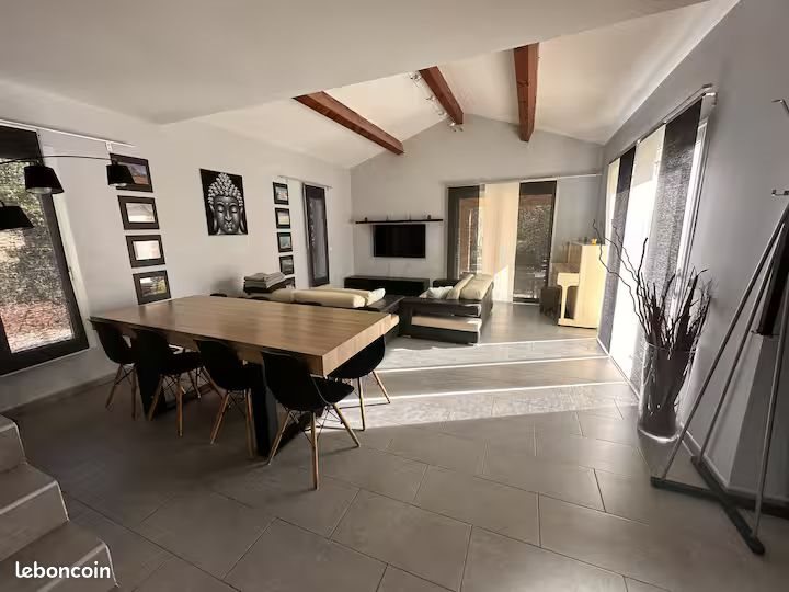 Maison à louer, 130m², Clermont-l'Hérault