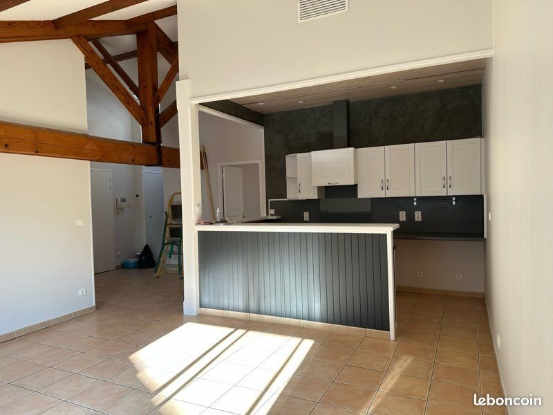 Appartement à louer, 72m², Maraussan