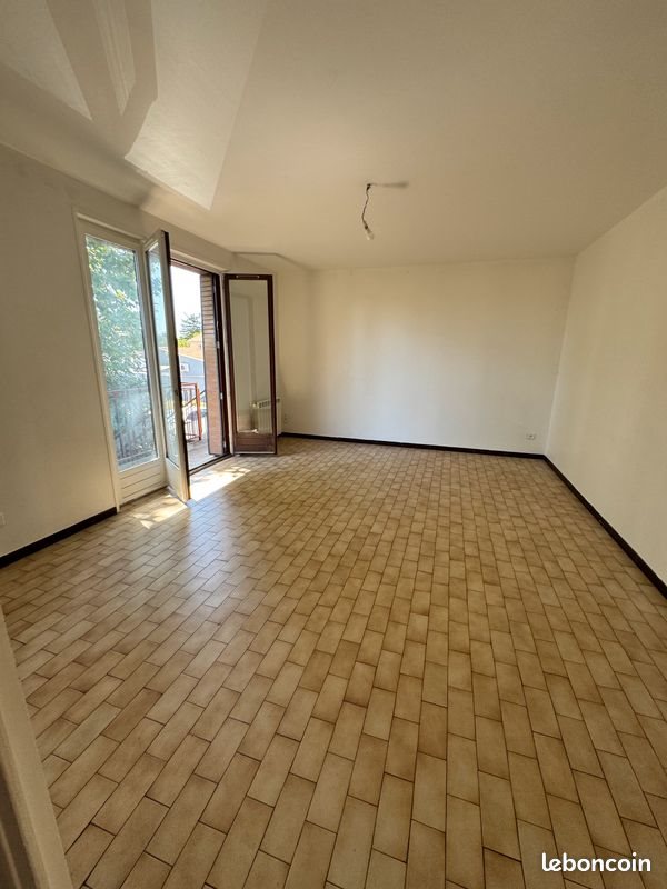 Appartement à vendre, 74m², Meyzieu