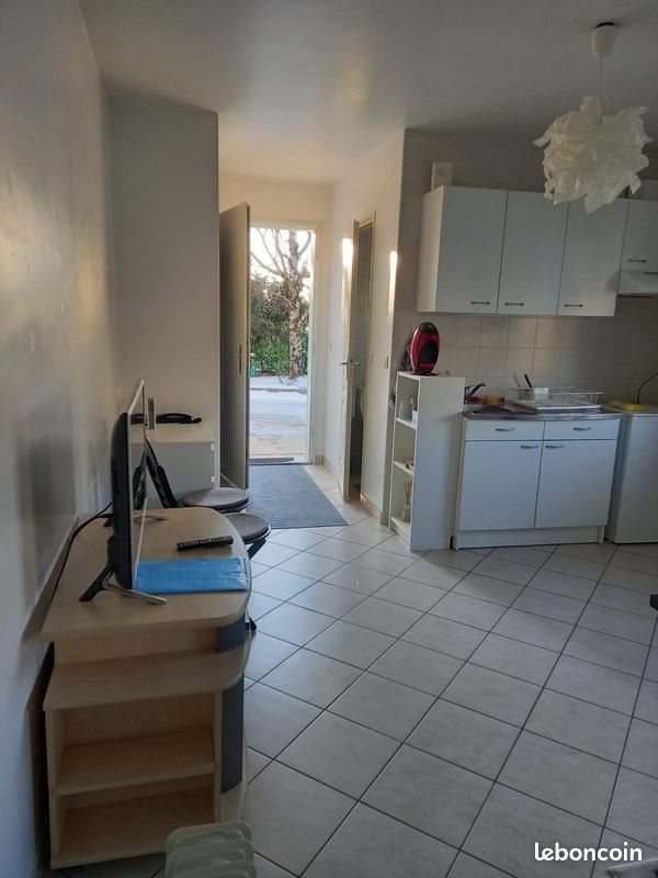 Appartement à louer, 28m², Gex