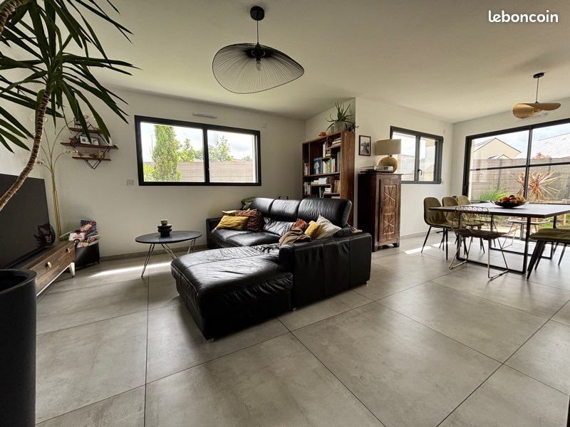 Maison à vendre, 115m², L'Huisserie