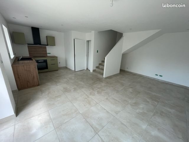Appartement à louer, 110m², Saint-Symphorien-d'Ancelles