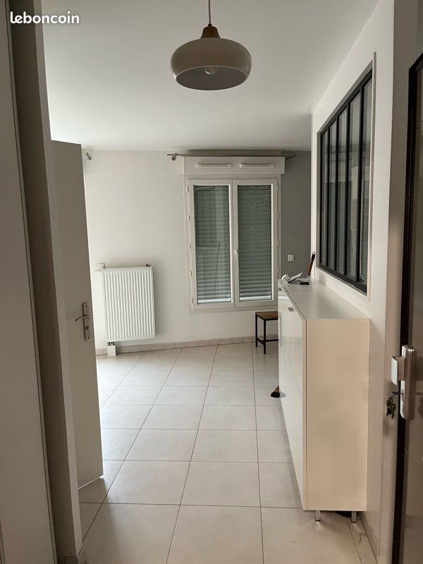 Appartement à louer, 30m², Rosny-sous-Bois