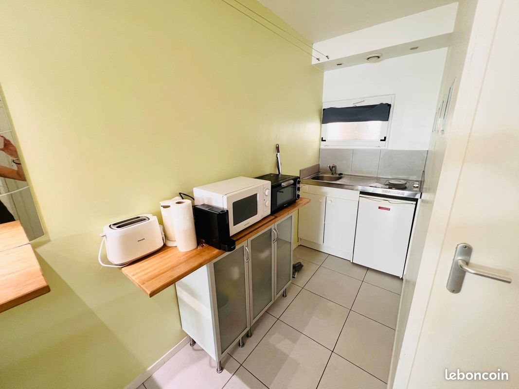 Maison à louer, 17m², Marseille 8ème