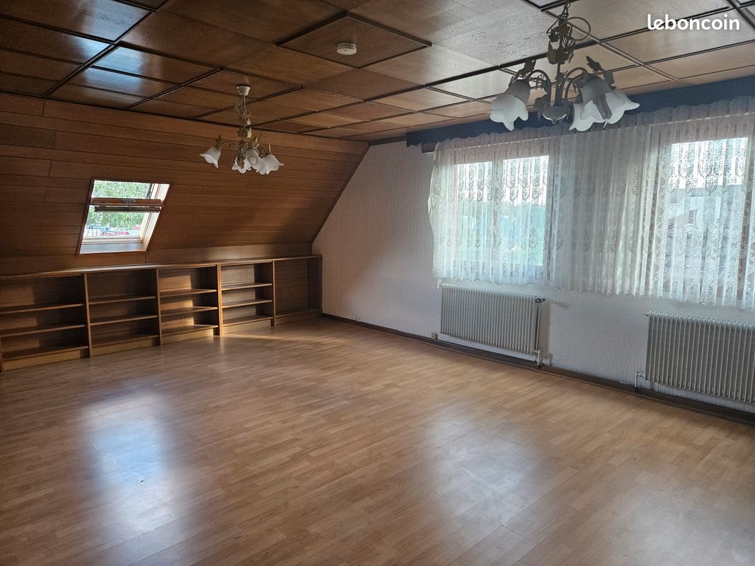 Appartement à louer, 128m², Fegersheim