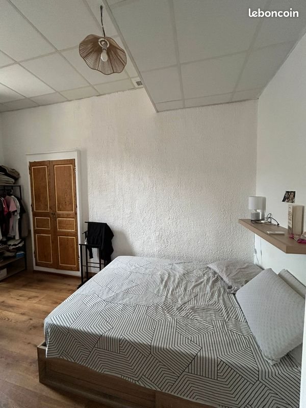 Appartement à louer, 37m², Nîmes